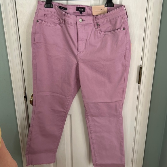 NYDJ Denim - Marilyn Aphrodite straight leg Jean